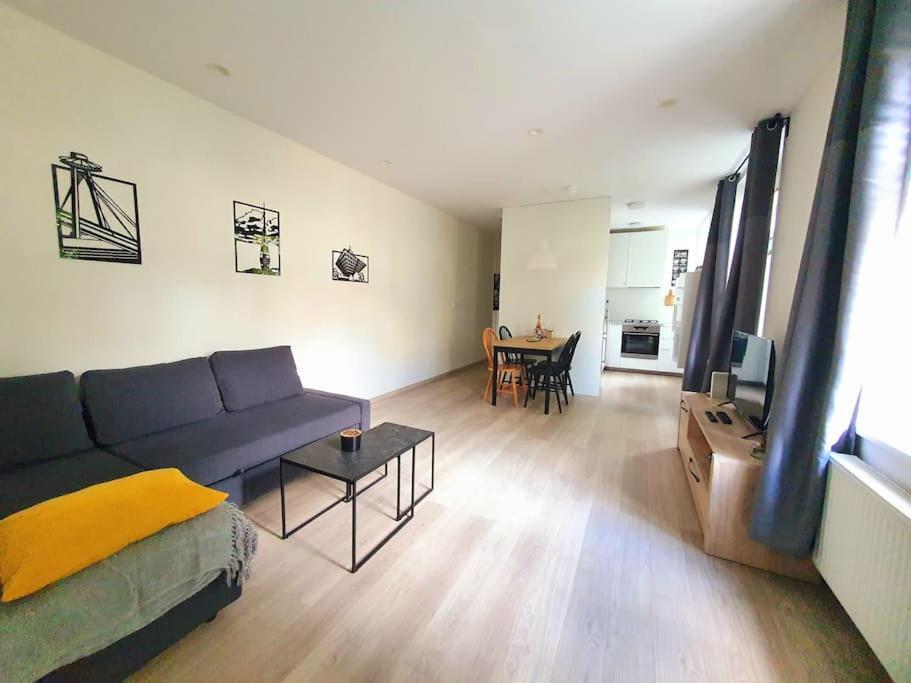 Lovely & Unique Apt In The Historic Center. Bratislava Exterior foto